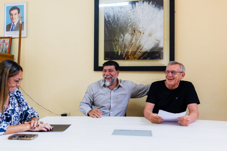 Firma de convenio para realizar arte efímero en la naturaleza, charlas y talleres de pintura en distintos puntos de Misiones imagen-45