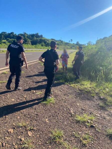Operativo de búsqueda tras un disparo que dejó a una mujer hospitalizada en Dos Hermanas imagen-11