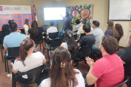 El Ministerio de Trabajo profundiza la agenda digital con el cierre del curso de Marketing El Ministerio de Trabajo profundiza la agenda digital con el cierre del curso de Marketing imagen-5