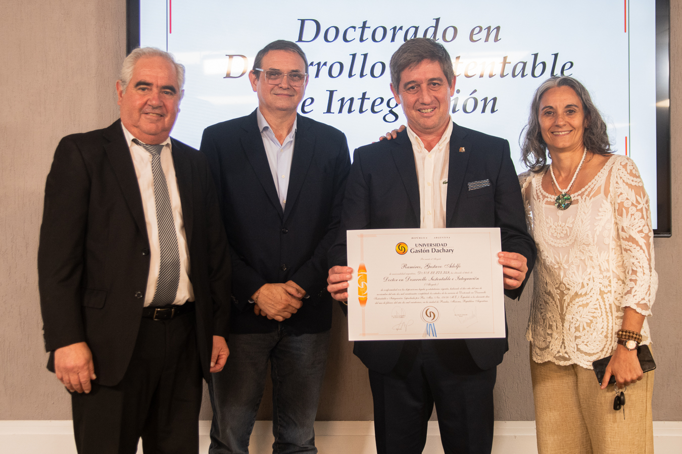 La Universidad Gastón Dachary destacó su compromiso con la educación superior en una nueva colación de ciclos y posgrados imagen-4