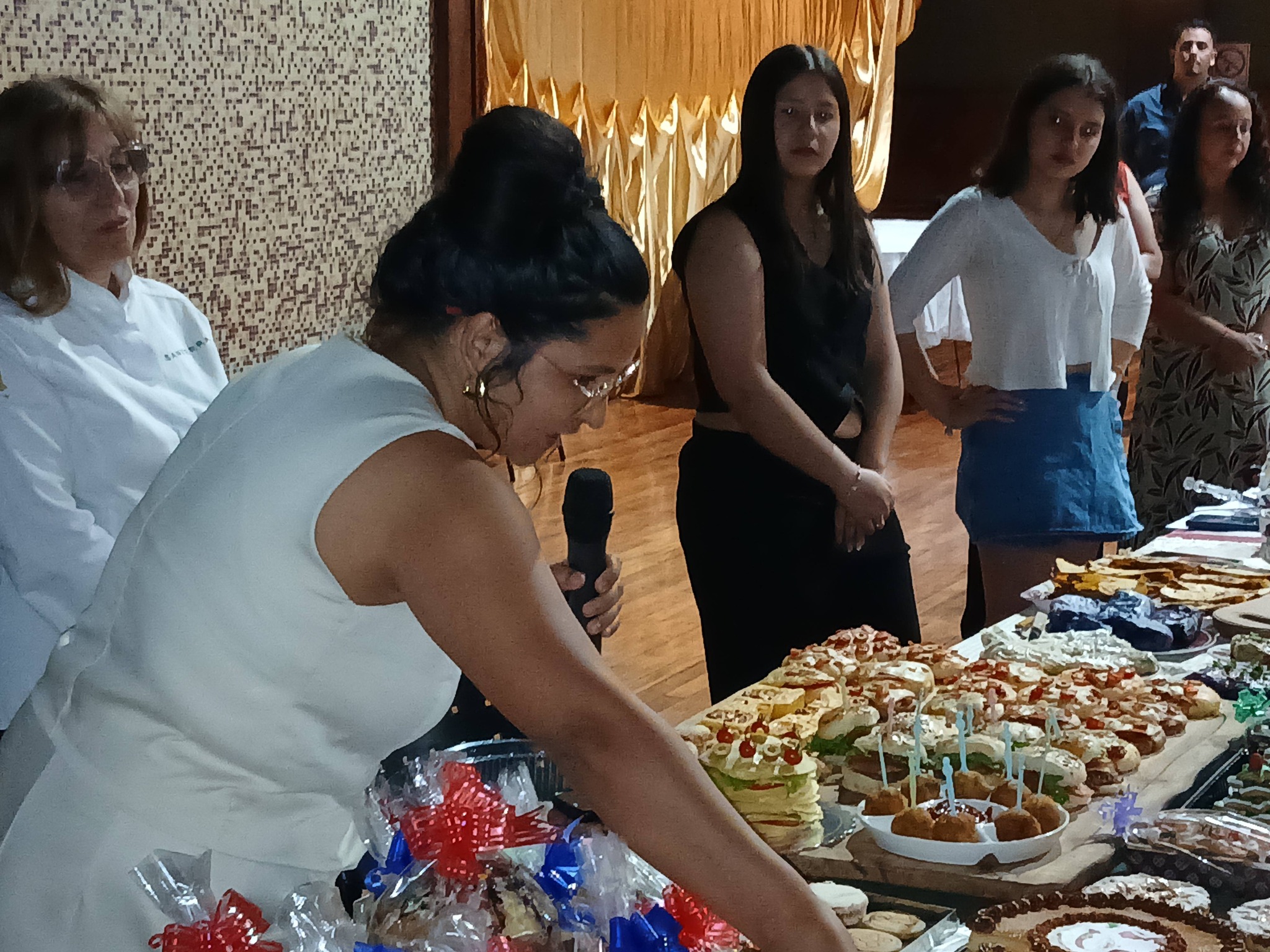 Los primeros Chef Profesionales egresados de la Escuela de Cocina del San Basilio Magno recibieron sus Títulos imagen-6