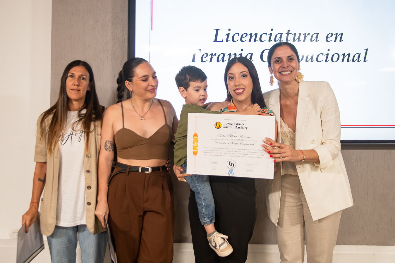 Universidad Dachary celebró una colación histórica y reafirmó su compromiso con la formación profesional en Misiones 7 Universidad Dachary celebró una colación histórica y reafirmó su compromiso con la formación profesional en Misiones imagen-6