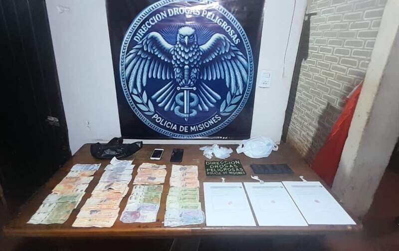 Capturaron a integrantes de una célula narco que operaba en barrio Hermoso de Posadas imagen-4