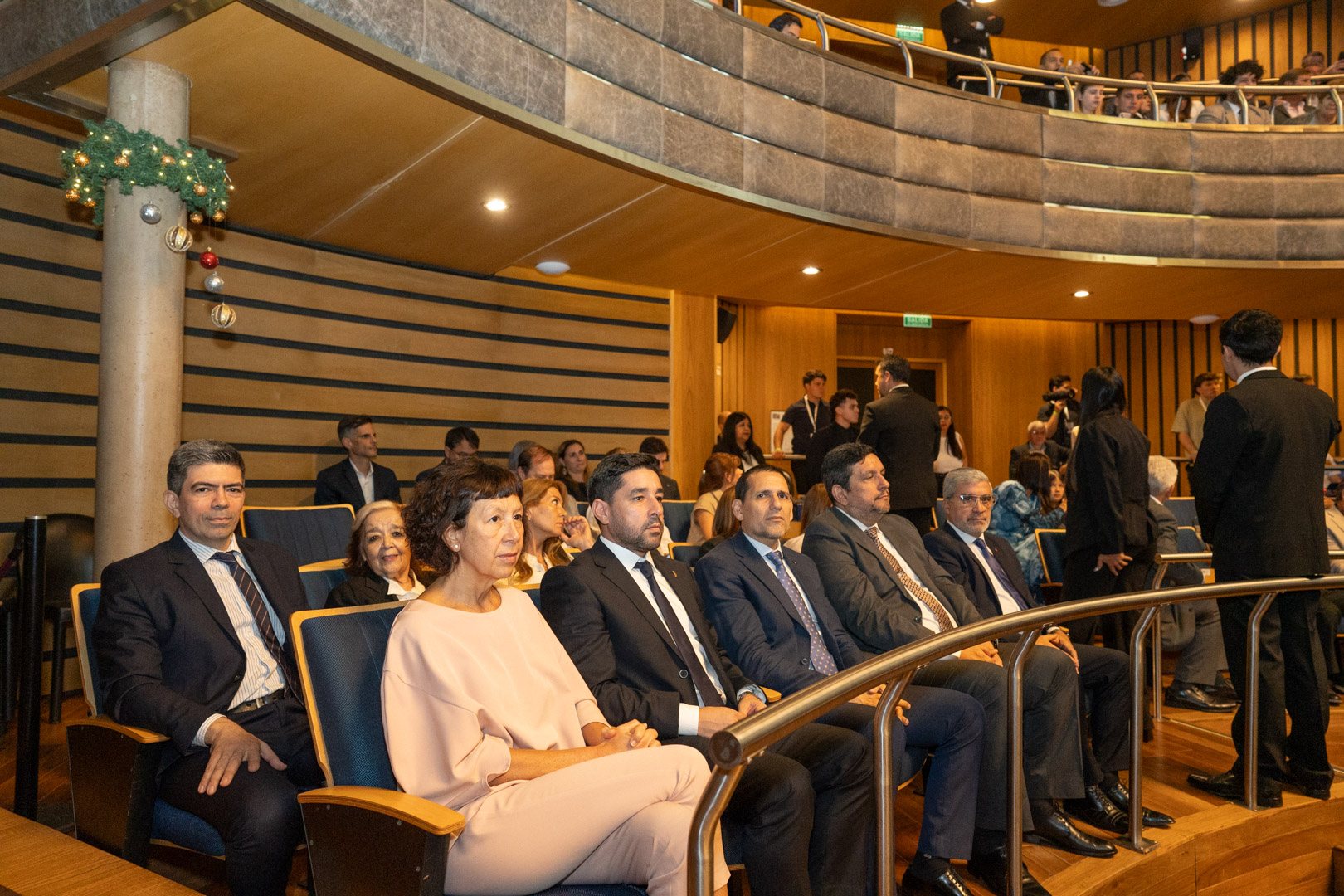 Ministros del STJ participaron de la jura de la nueva conformación legislativa provincial imagen-6