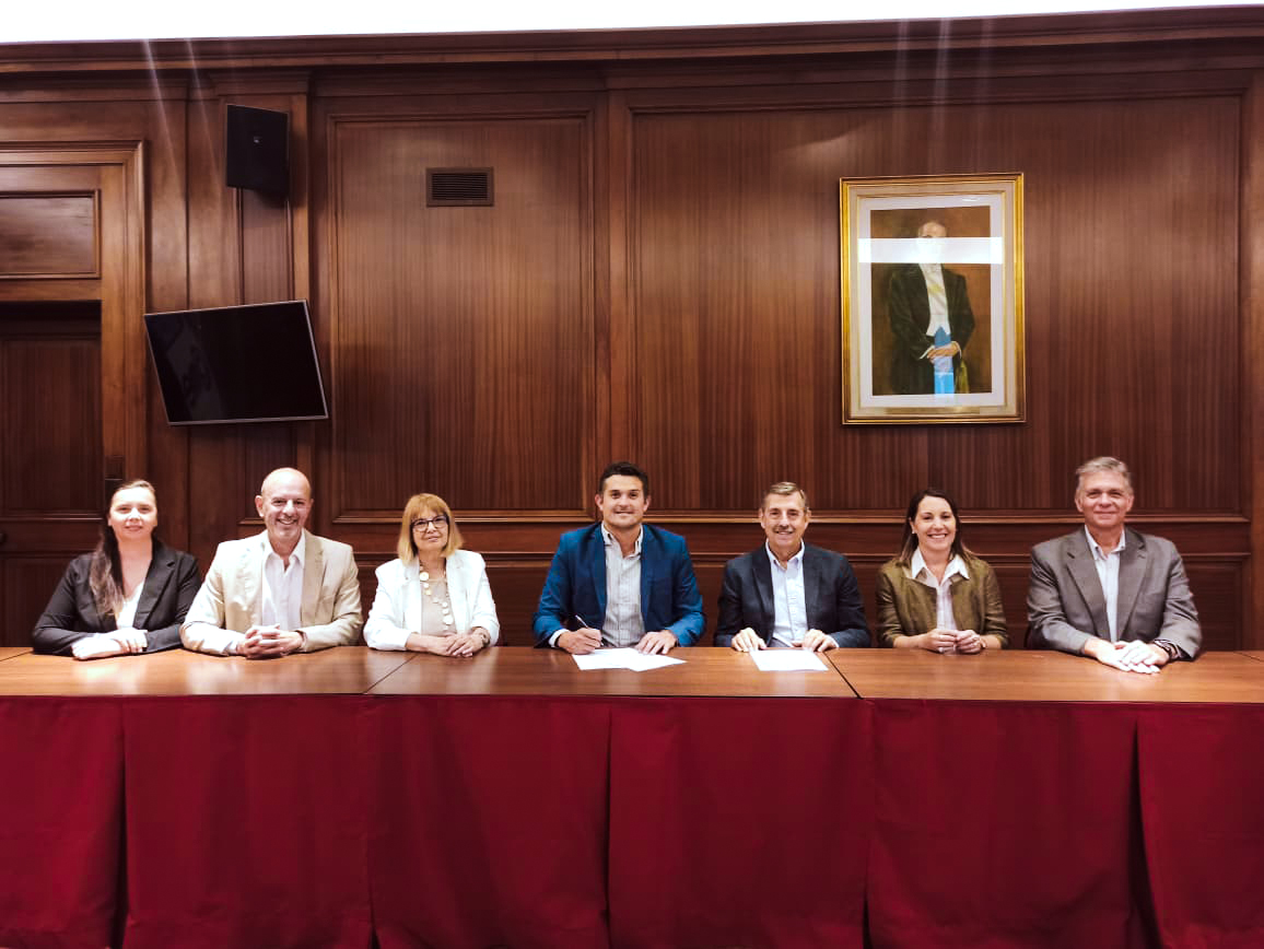 Misiones firmó un convenio con la Organización Internacional Agropecuaria para fortalecer la producción orgánica en la provincia imagen-15