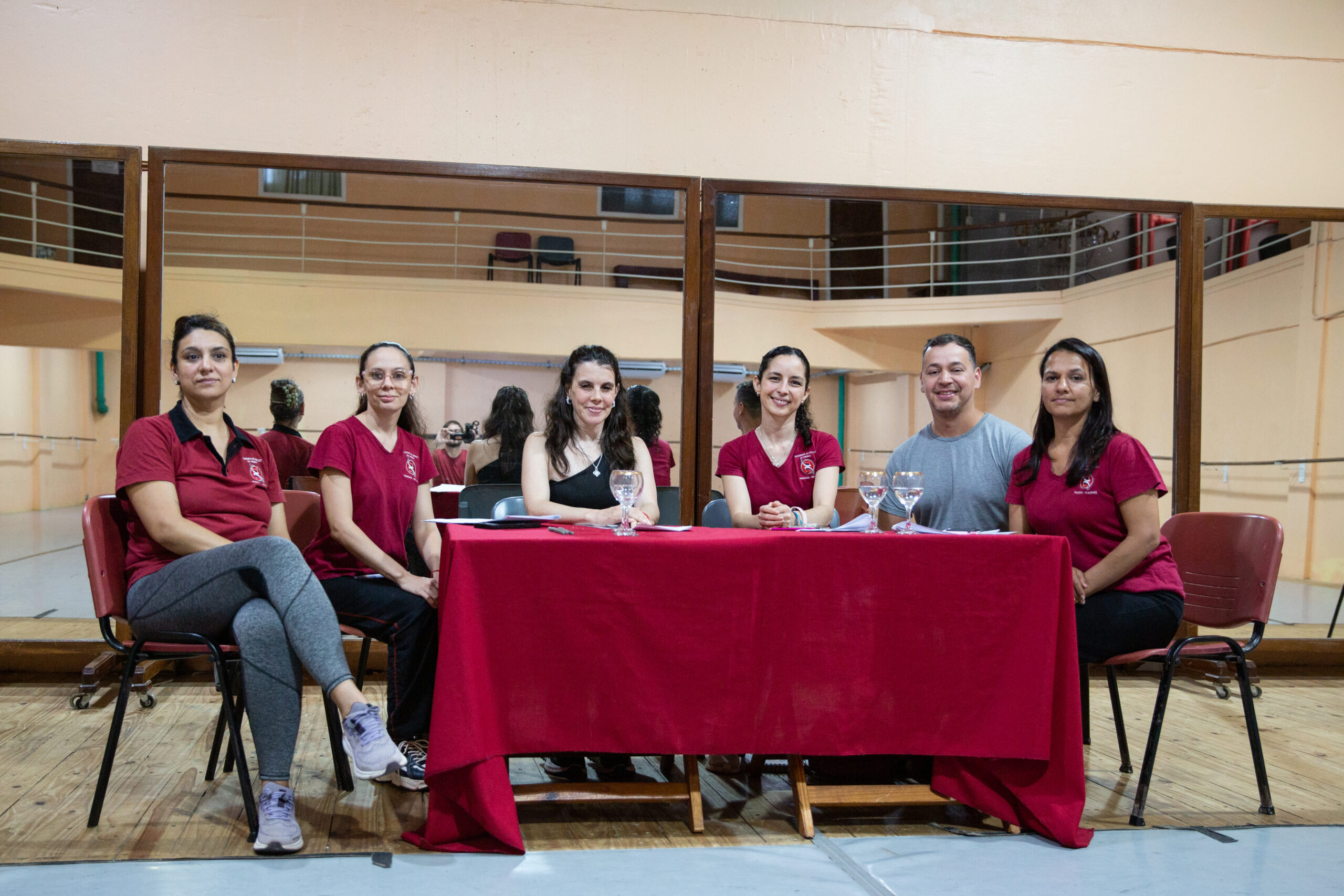 La Academia de Ballet de Moscú examinó a más de 90 aspirantes 3 La Academia de Ballet de Moscú examinó a más de 90 aspirantes imagen-2