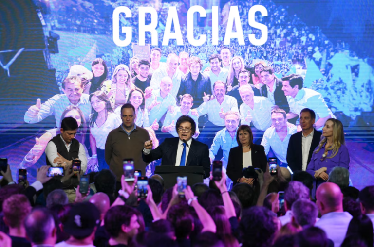 El Gobierno se aferra al “nuevo orden” y cierra filas para negociar las reformas y el Presupuesto El Gobierno se aferra al “nuevo orden” y cierra filas para negociar las reformas y el Presupuesto imagen-43