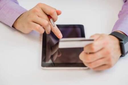 Vacaciones: qué precauciones hay que tomar antes de utilizar las tarjetas de débito y crédito en un país extranjero imagen-11