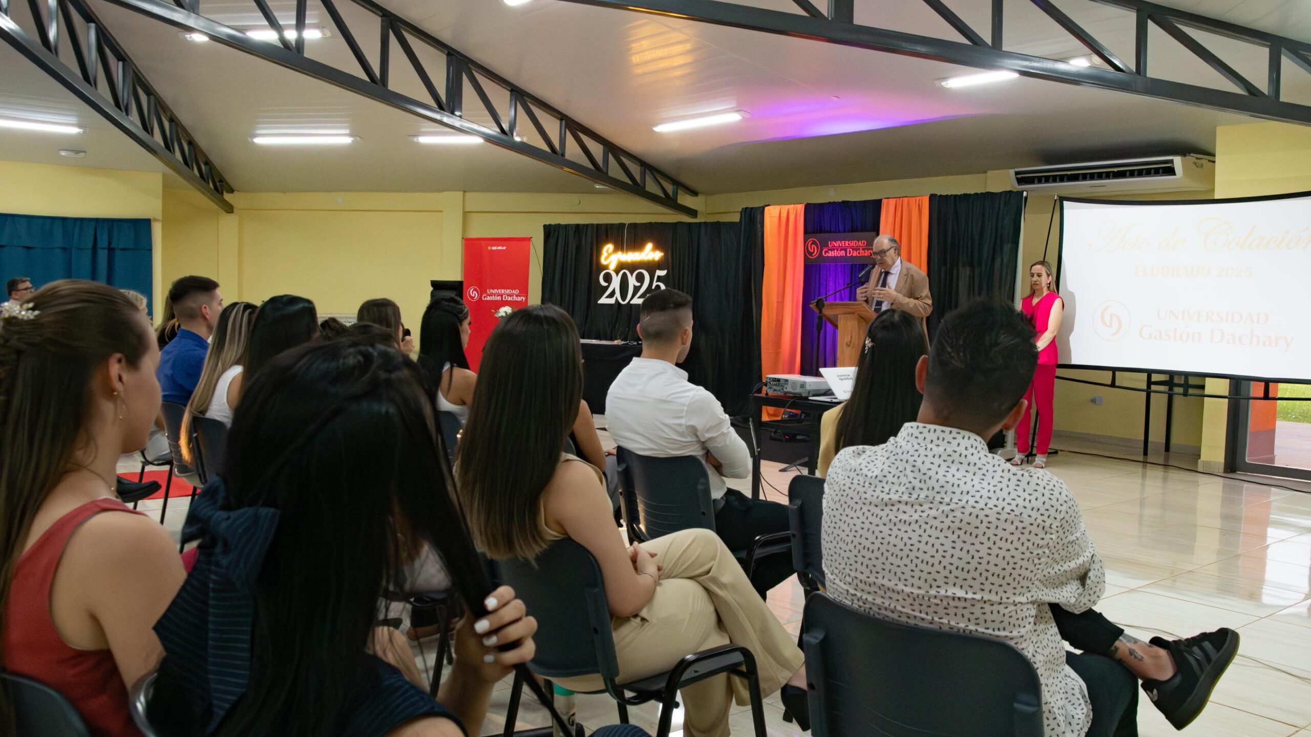 La Universidad Dachary celebró en Eldorado una emotiva colación de grado y sumó nuevos profesionales a la región 11 La Universidad Dachary celebró en Eldorado una emotiva colación de grado y sumó nuevos profesionales a la región imagen-10