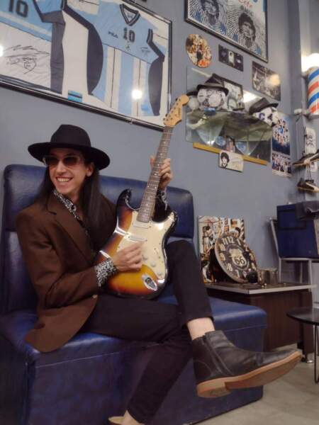 De cantar en el colectivo a lanzar su primer single: Eric Baddeley inició un proyecto discográfico de producción propia imagen-5