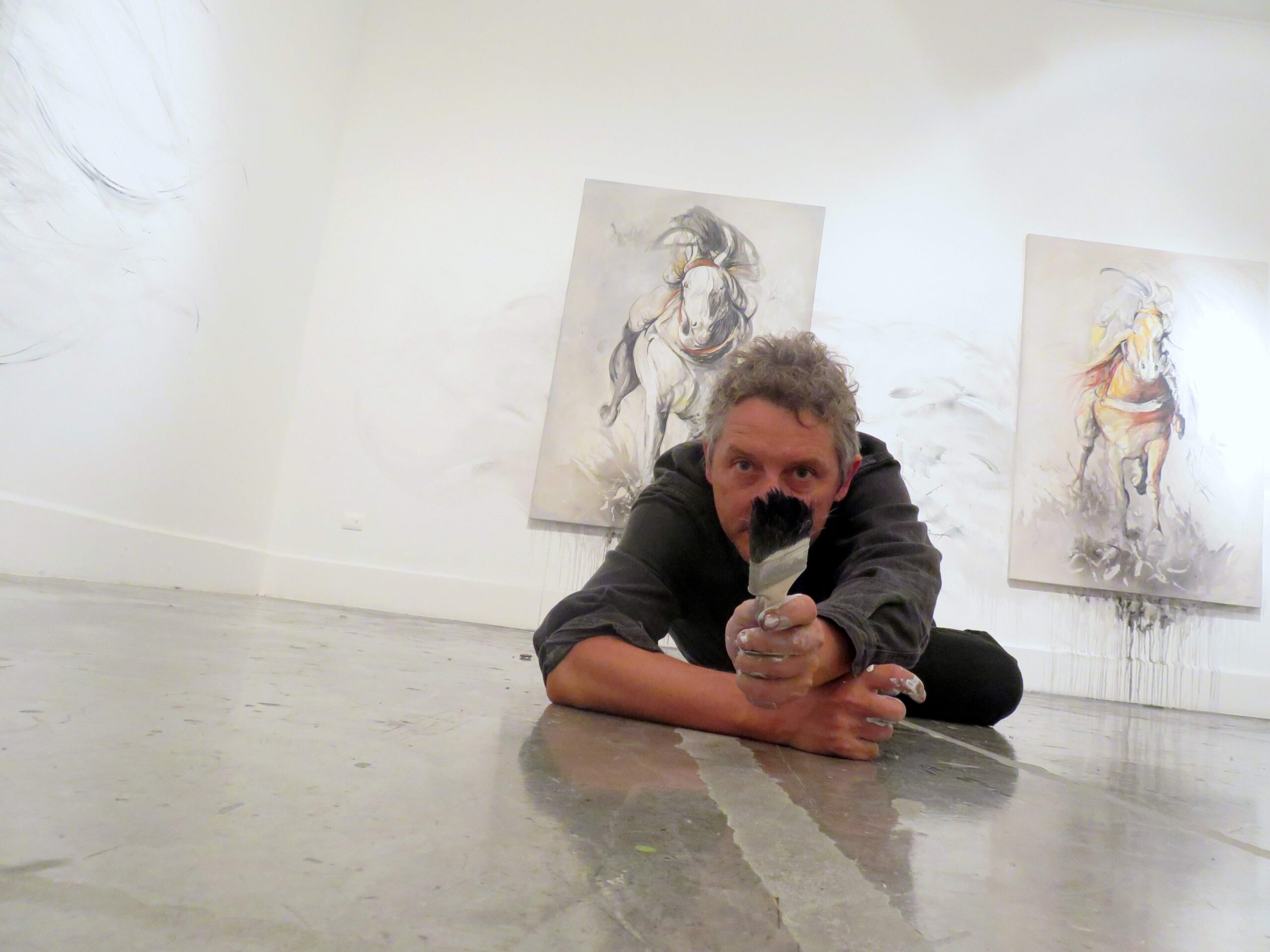 “Micromundos”: la obra de Luis Moro que reflexiona sobre los artrópodos y el vínculo humano-naturaleza llega al Museo Yaparí con su realizador presente imagen-6