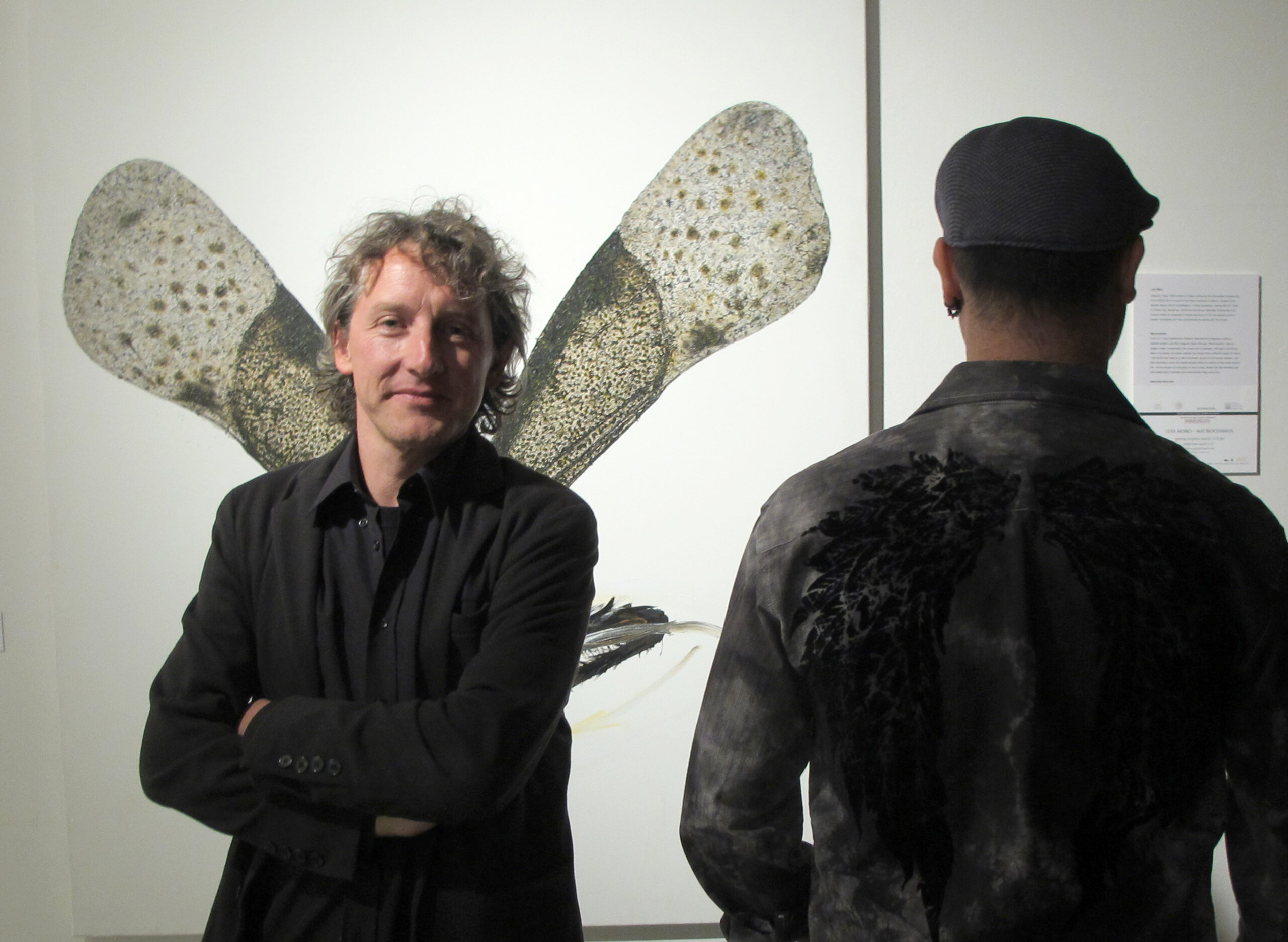 “Micromundos”: la obra de Luis Moro que reflexiona sobre los artrópodos y el vínculo humano-naturaleza llega al Museo Yaparí con su realizador presente “Micromundos”: la obra de Luis Moro que reflexiona sobre los artrópodos y el vínculo humano-naturaleza llega al Museo Yaparí con su realizador presente imagen-9