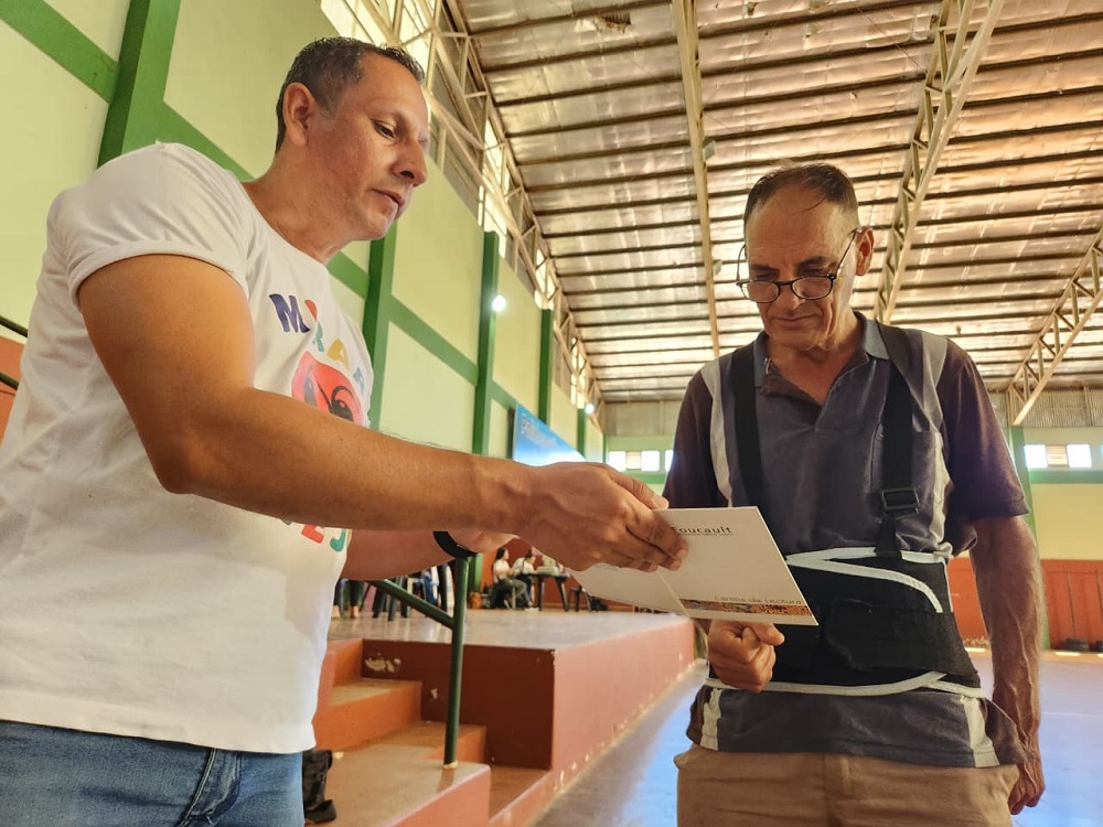 Los diagnósticos por el estado de la visión marcaron el pulso del operativo de Mirar Mejor en San Pedro imagen-1