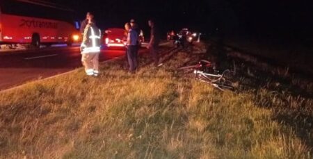 Ciclistas misioneros que iban hacia Itatí fueron atropellados por una camioneta imagen-15
