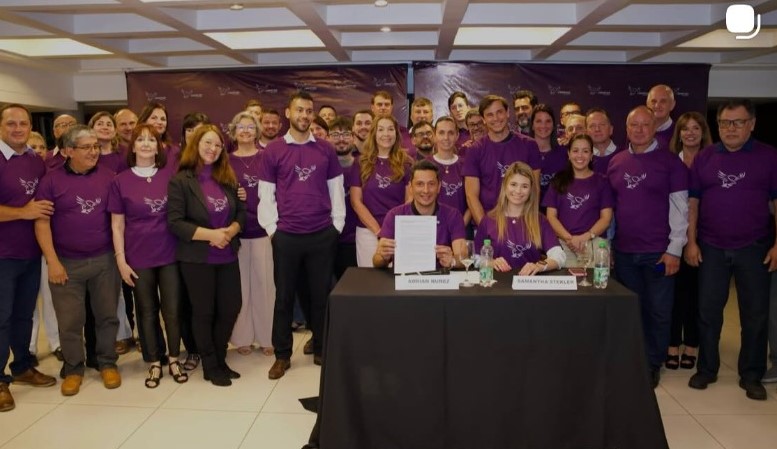 La Libertad Avanza Misiones analizó posicionamiento político, presentó una Declaración de Principios y Valores a la vez que quiere consolidarse como «una alternativa sólida» al oficialismo La Libertad Avanza Misiones analizó posicionamiento político, presentó una Declaración de Principios y Valores a la vez que quiere consolidarse como "una alternativa sólida" al oficialismo imagen-6