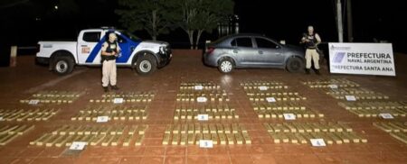 Prefectura secuestró media tonelada de marihuana en la zona de Santa Ana Prefectura secuestró media tonelada de marihuana en la zona de Santa Ana imagen-4