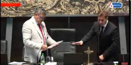 En sesión especial, Sebastián Macías fue electo nuevo Presidente de la Legislatura imagen-5
