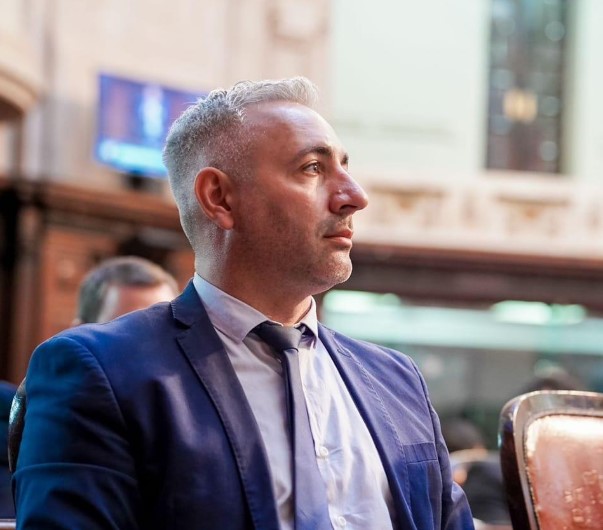 Concejo Deliberante de Garupá reeligió a Rauber como Presidente 5 Concejo Deliberante de Garupá reeligió a Rauber como Presidente imagen-4