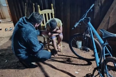 Rápido operativo policial permitió ubicar a un niño extraviado en Guaraní imagen-5