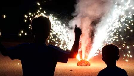 Pirotecnia y prevención: recomiendan extremar el cuidado de los niños en el hogar durante las fiestas imagen-21