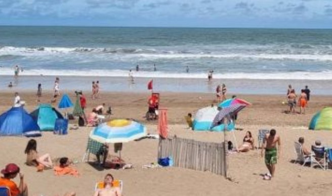 Encuesta: 7 de cada 10 argentinos no se irán de vacaciones por falta de dinero imagen-12