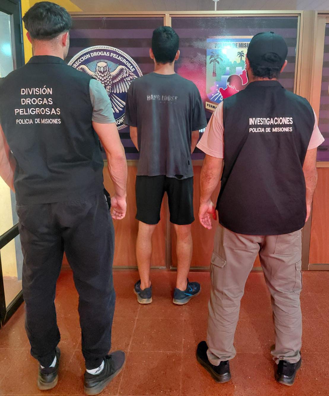 Incendió una carnicería, quedó captado en cámaras y fue atrapado por investigadores de San Vicente 3 Incendió una carnicería, quedó captado en cámaras y fue atrapado por investigadores de San Vicente imagen-2