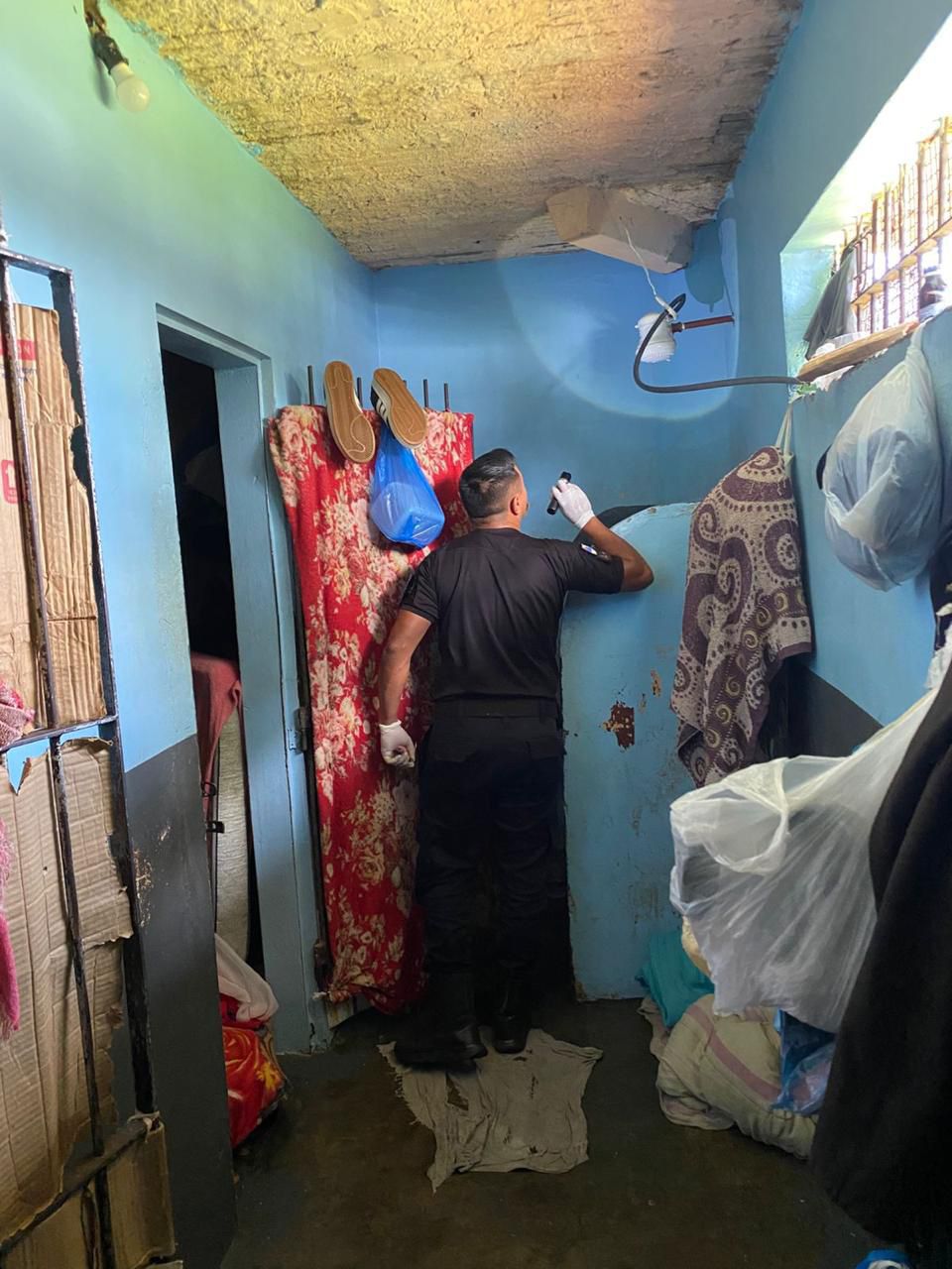 Investigan a un Policía por facilitar la fuga de detenidos en Bernardo de Irigoyen imagen-2