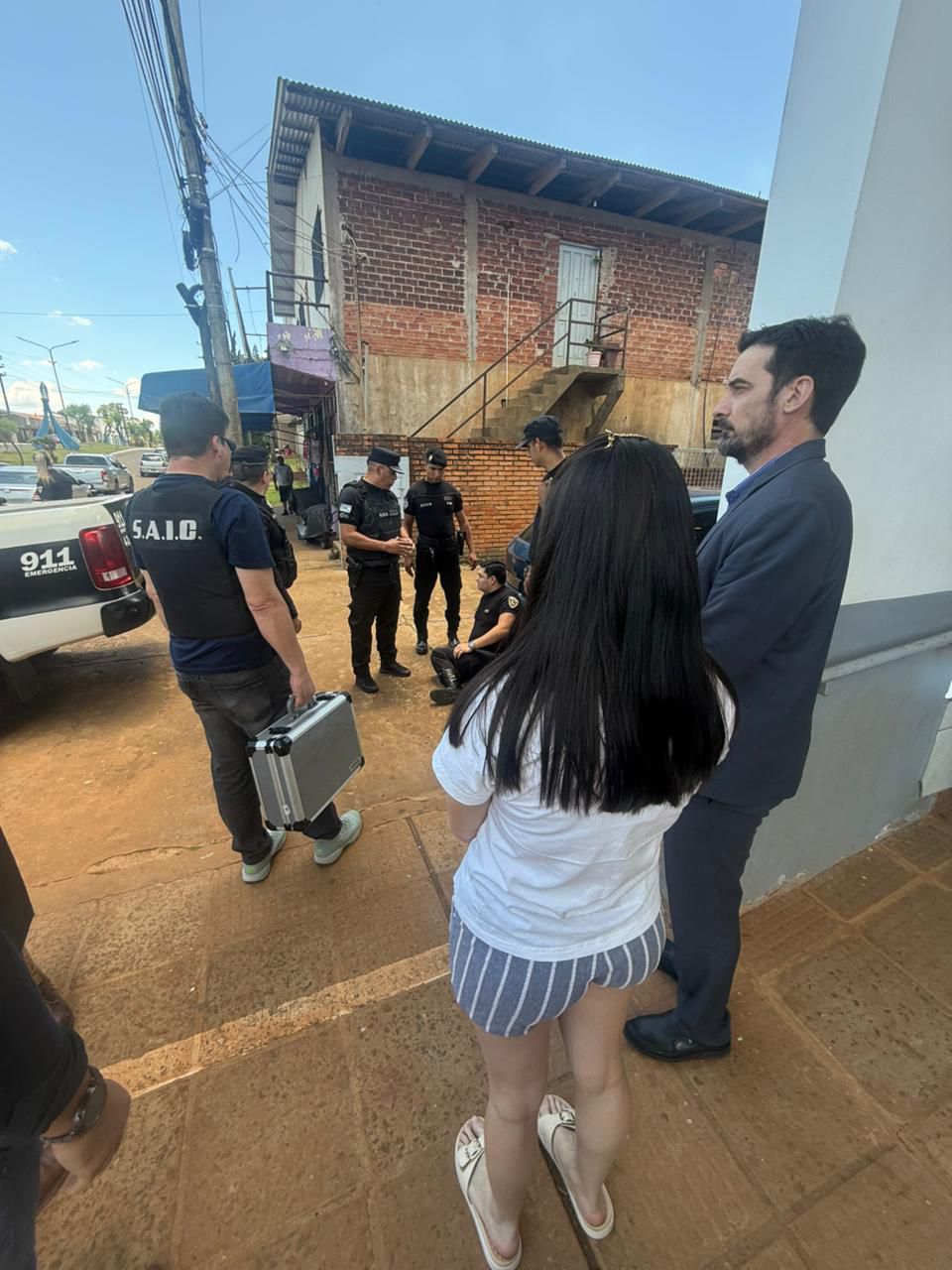 Investigan a un Policía por facilitar la fuga de detenidos en Bernardo de Irigoyen 9 Investigan a un Policía por facilitar la fuga de detenidos en Bernardo de Irigoyen imagen-8