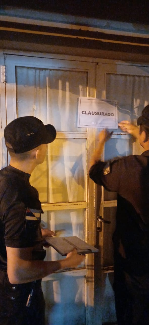 Una fiesta clandestina y un local nocturno clausurados por permitir el consumo de alcohol a menores imagen-10