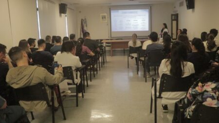 El Hospital Madariaga utiliza terapias innovadoras con anticuerpos biespecíficos contra el cáncer imagen-4