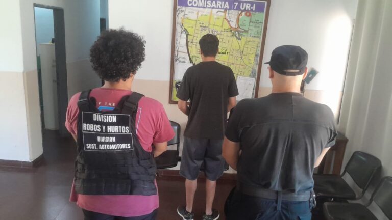 Simularon una compra, lo asaltaron con un revólver y le robaron $800 mil: Hay un detenido imagen-5