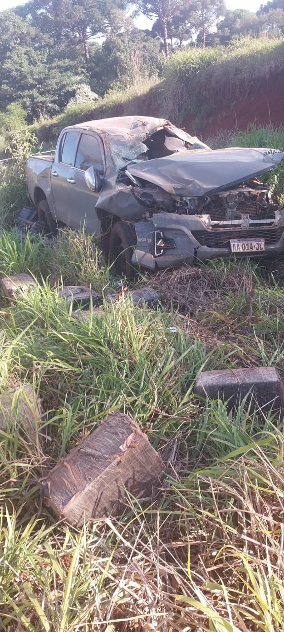 Persecución y despiste en la 101: secuestran una camioneta repleta de marihuana y detienen al narco en Andresito imagen-10