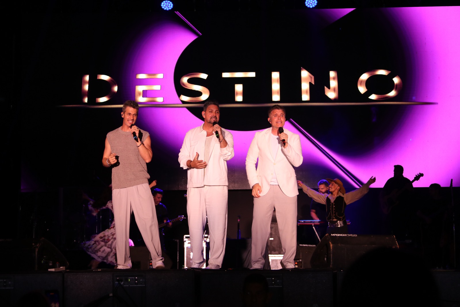 Festival Nacional de la Música del Litoral y del Mercosur: Catherine Vergnes, Los Núñez y Destino San Javier fueron los picos altos de la noche inaugural imagen-12