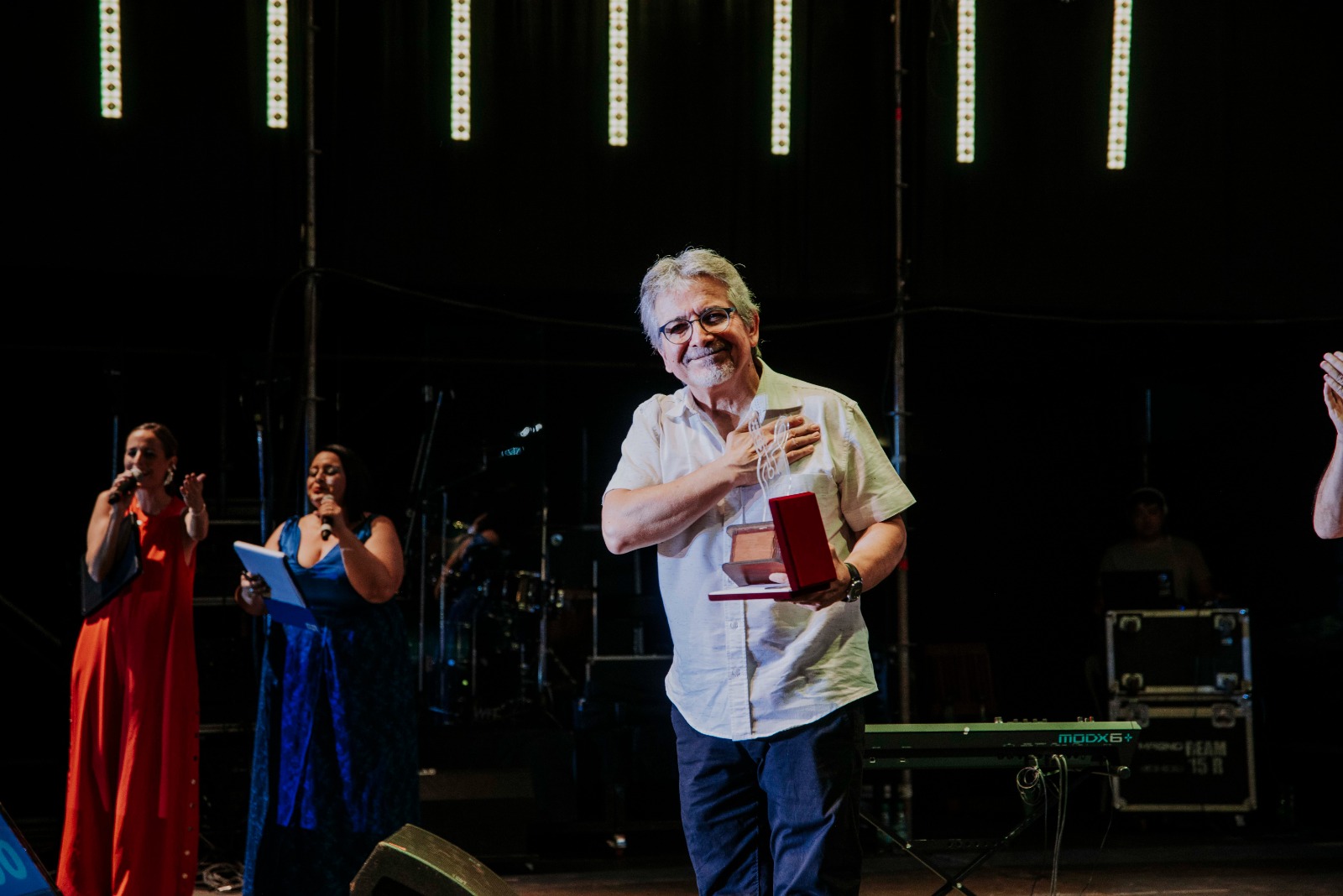 El Mensú de Oro fue para “Cacho” Bernal en el cierre del Festival del Litoral imagen-2