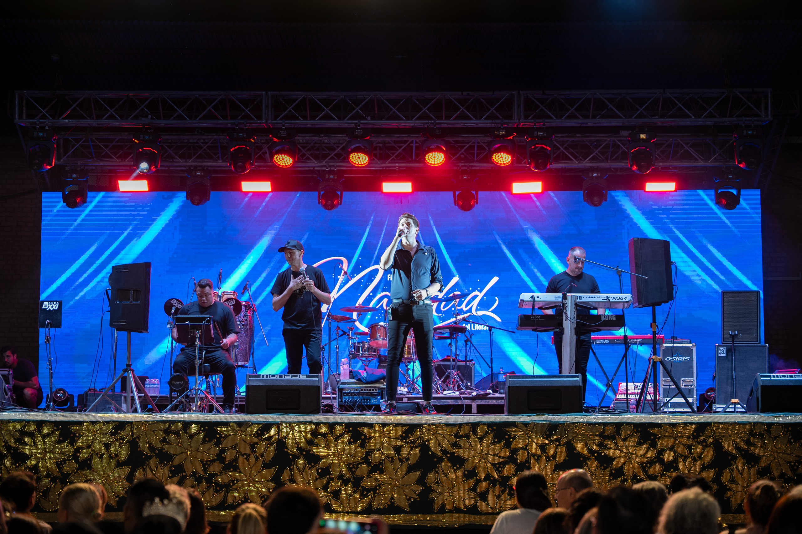 Alem a lo grande: Más de 40 mil personas celebraron el inicio de la Fiesta Nacional de la Navidad 33 Alem a lo grande: Más de 40 mil personas celebraron el inicio de la Fiesta Nacional de la Navidad imagen-32