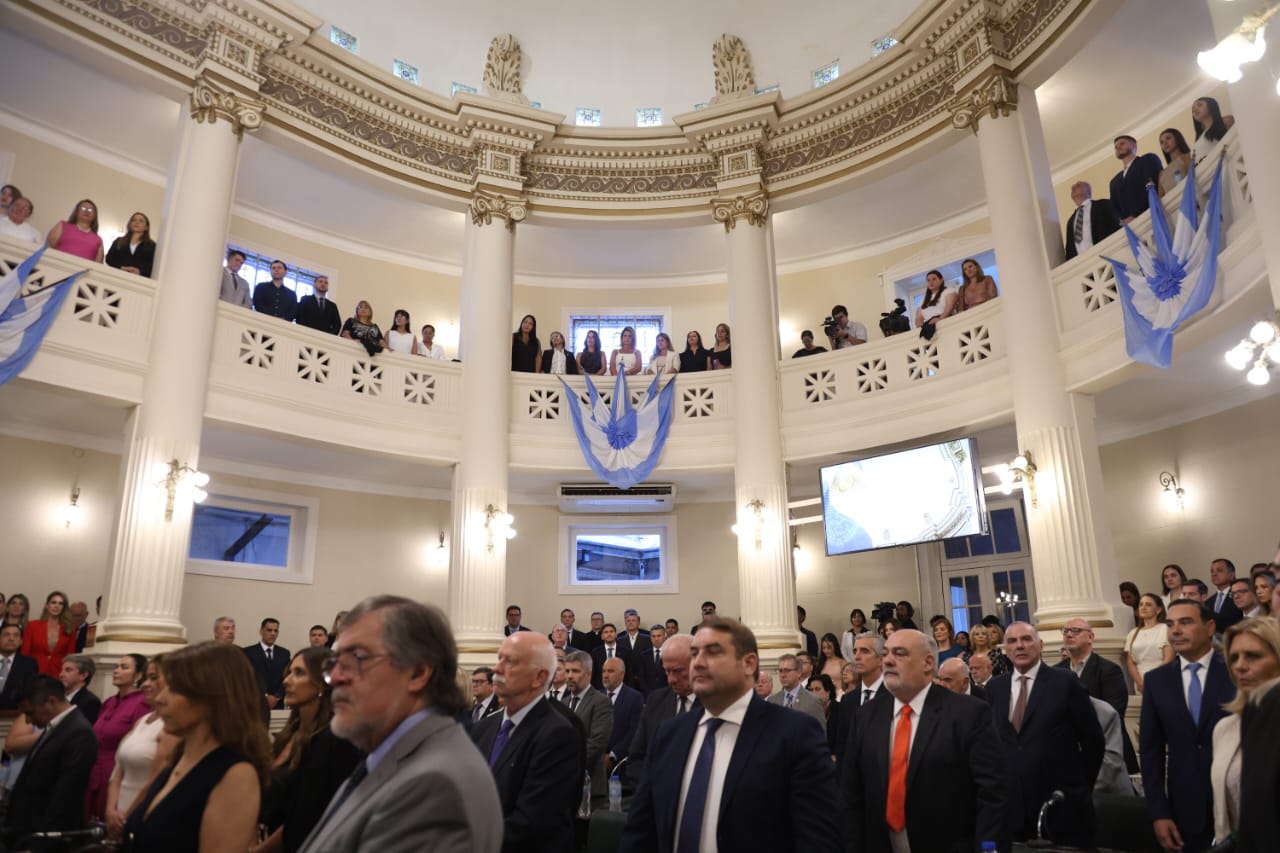 Passalacqua participó del acto de asunción del nuevo Gobernador de Corrientes 5 Passalacqua participó del acto de asunción del nuevo Gobernador de Corrientes imagen-4
