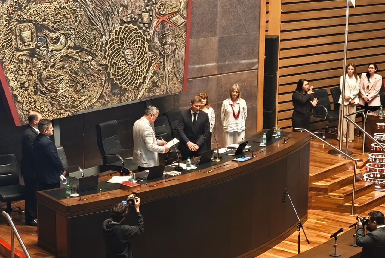 En sesión especial, Sebastián Macías fue electo nuevo Presidente de la Legislatura En sesión especial, Sebastián Macías fue electo nuevo Presidente de la Legislatura imagen-1