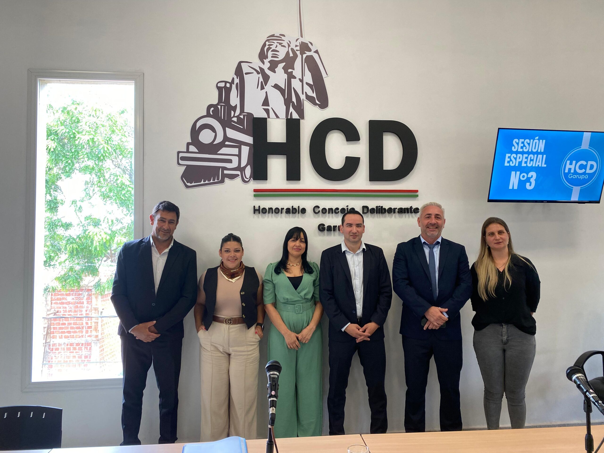 Concejo Deliberante de Garupá reeligió a Rauber como Presidente 3 Concejo Deliberante de Garupá reeligió a Rauber como Presidente imagen-2