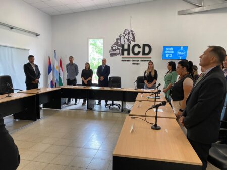 Concejo Deliberante de Garupá reeligió a Rauber como Presidente Concejo Deliberante de Garupá reeligió a Rauber como Presidente imagen-4