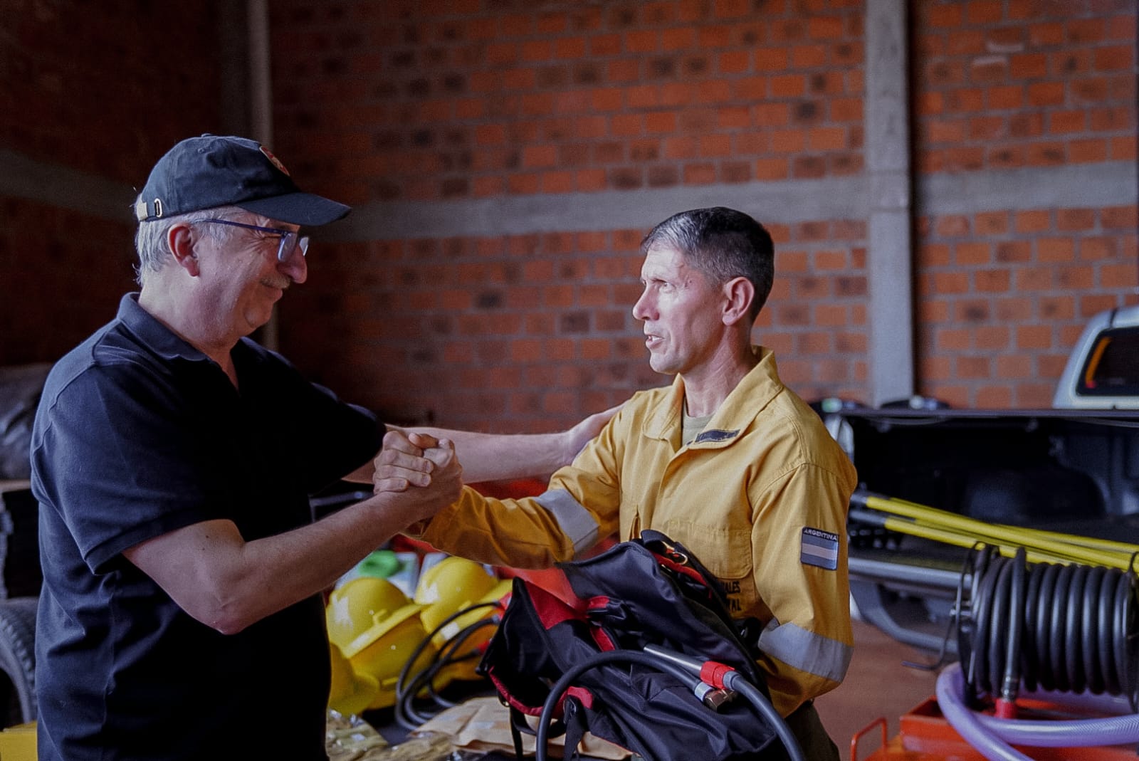 Passalacqua puso en marcha el sistema de Alerta Temprana de Incendios Forestales en Apóstoles y entregó equipamiento 3 Passalacqua puso en marcha el sistema de Alerta Temprana de Incendios Forestales en Apóstoles y entregó equipamiento imagen-2