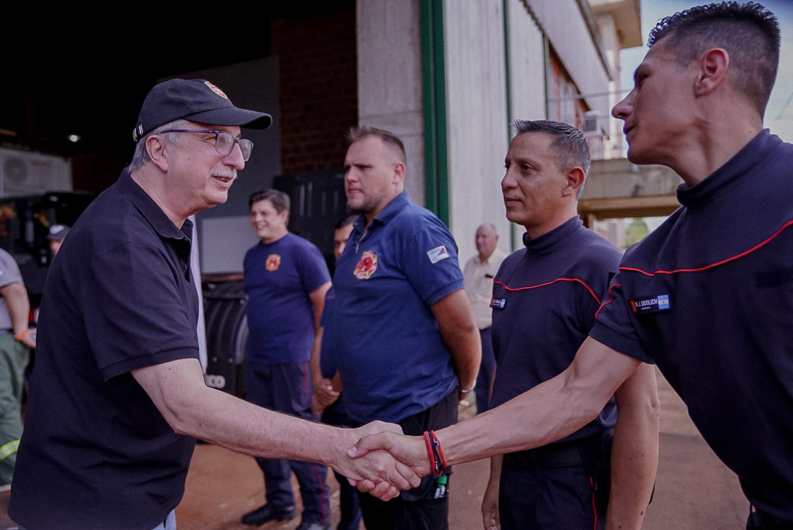 Passalacqua puso en marcha el sistema de Alerta Temprana de Incendios Forestales en Apóstoles y entregó equipamiento 13 Passalacqua puso en marcha el sistema de Alerta Temprana de Incendios Forestales en Apóstoles y entregó equipamiento imagen-12