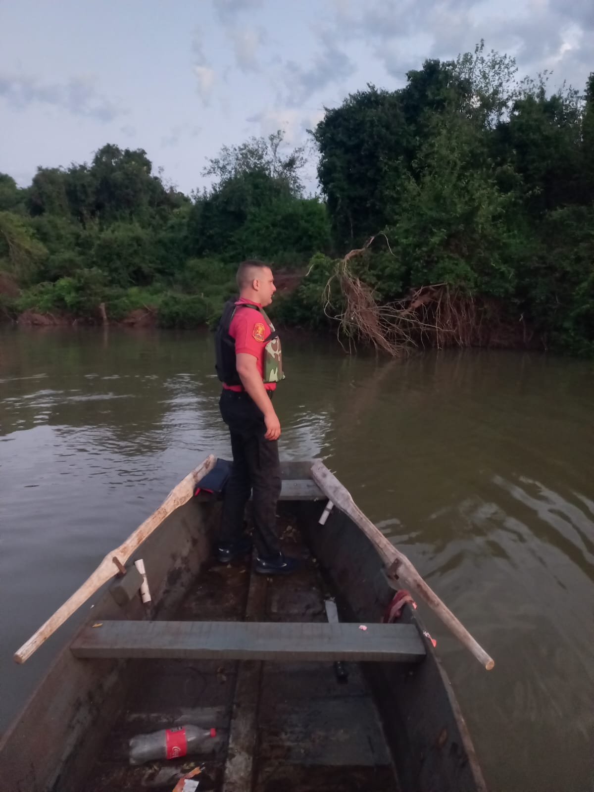 Continúa la búsqueda de un hombre desaparecido en el arroyo Once Vueltas 5 Continúa la búsqueda de un hombre desaparecido en el arroyo Once Vueltas imagen-4