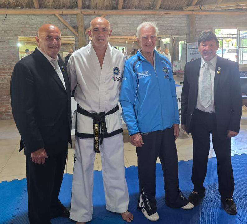 Examen nacional de Taekwondo: 16 maestros rindieron para acceder a los grados 7º y 8º Dan 3 Examen nacional de Taekwondo: 16 maestros rindieron para acceder a los grados 7º y 8º Dan imagen-2