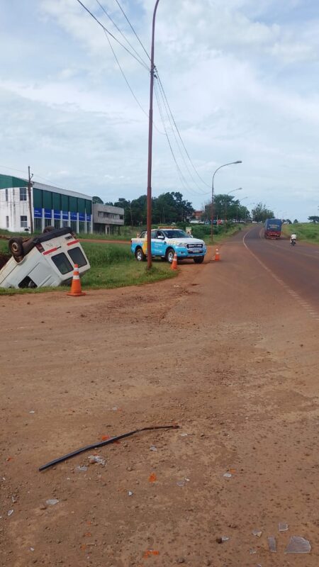 Siniestro vial entre dos vehículos dejó un hombre lesionado sobre la Ruta Nacional 14 Siniestro vial entre dos vehículos dejó un hombre lesionado sobre la Ruta Nacional 14 imagen-5