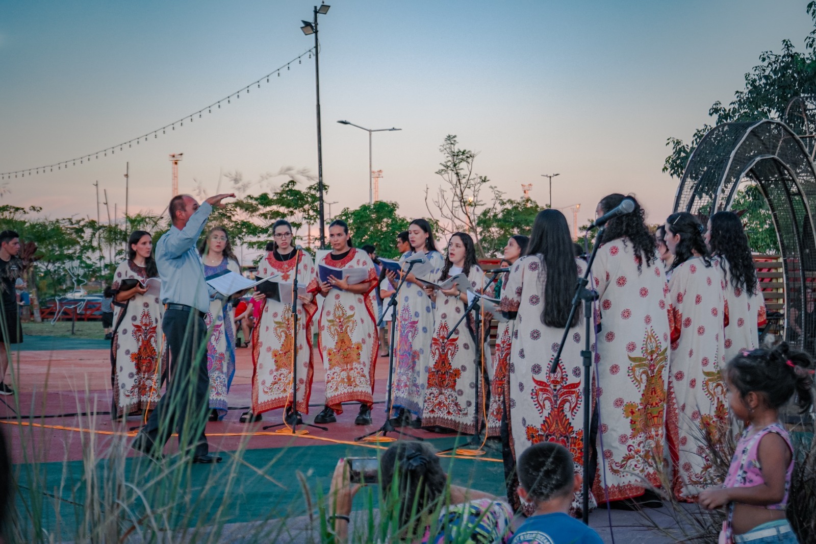 “Papá Noel” recibirá a las familias en el Parque de las Fiestas 9 “Papá Noel” recibirá a las familias en el Parque de las Fiestas imagen-8