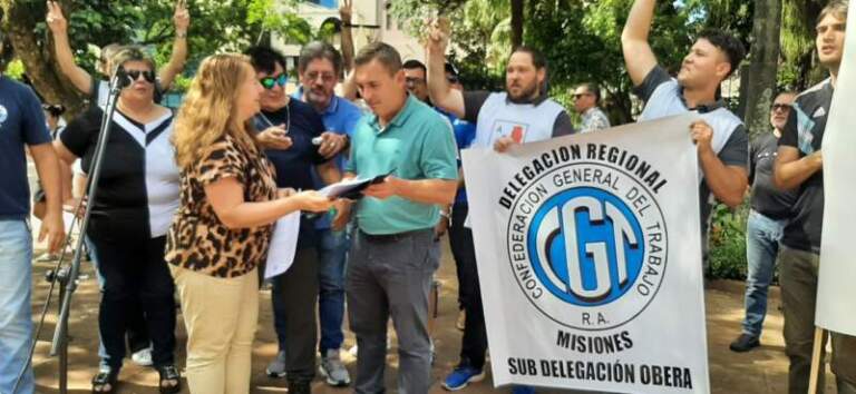 Movilización de la CGT Misiones contra la reforma laboral: "Sólo profundizará la precarización, la pobreza y la desigualdad” imagen-20