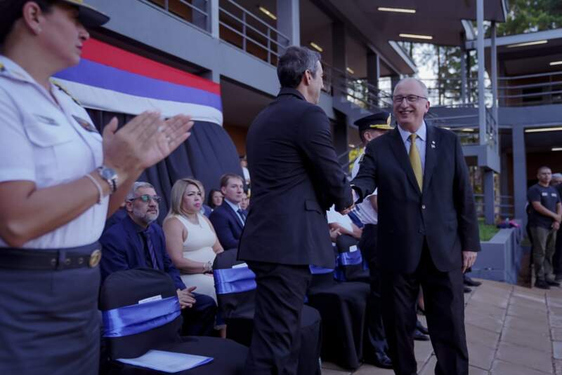 Passalacqua encabezó el acto de egreso de la Universidad de las Fuerzas: "Subordinación y valor para defender a la familia misionera” imagen-6
