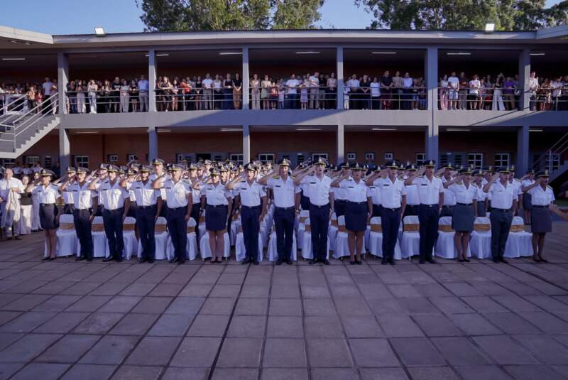 Passalacqua encabezó el acto de egreso de la Universidad de las Fuerzas: "Subordinación y valor para defender a la familia misionera” imagen-14