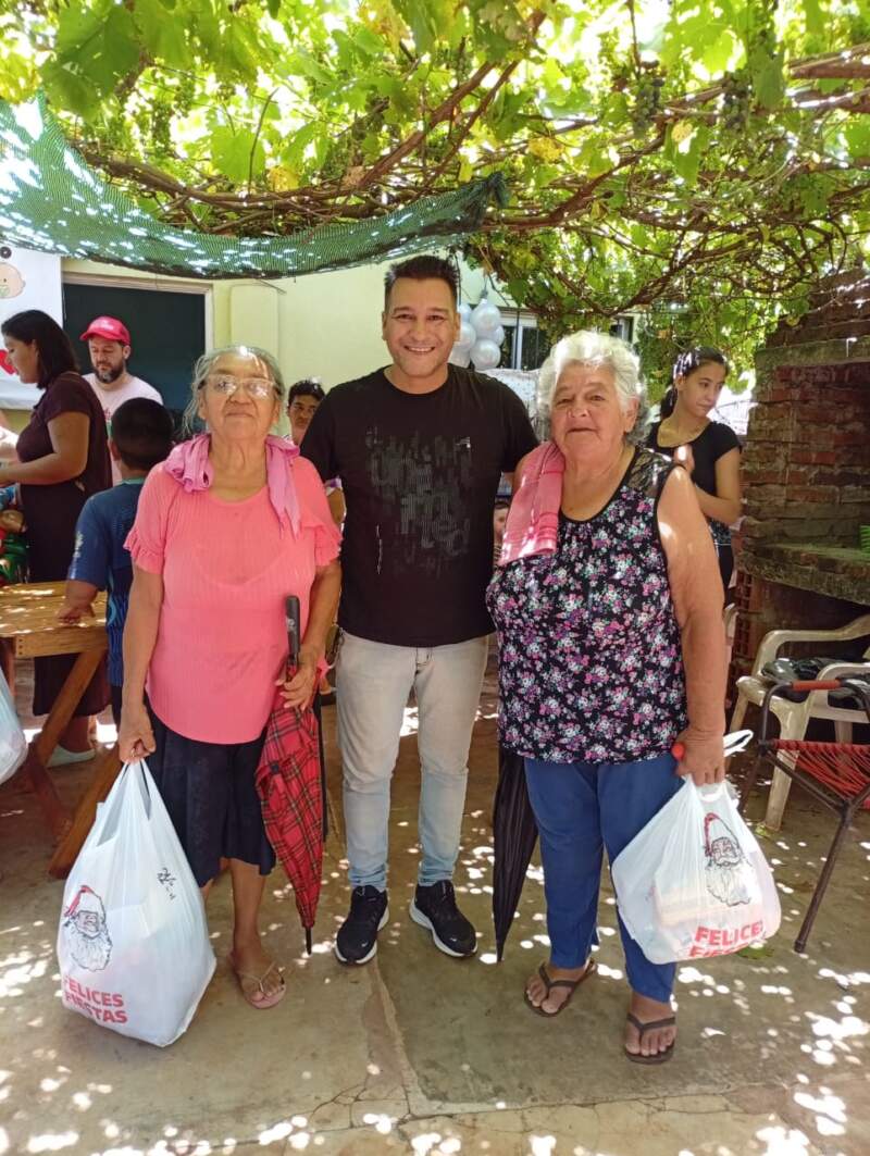 Entregaron donaciones del partido de fútbol organizadas por Las Estrellas Misioneras imagen-2