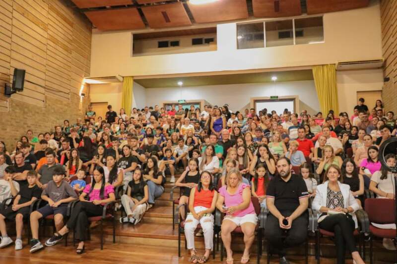 Alem vivió a pleno la Fiesta del Deporte 2025 imagen-4